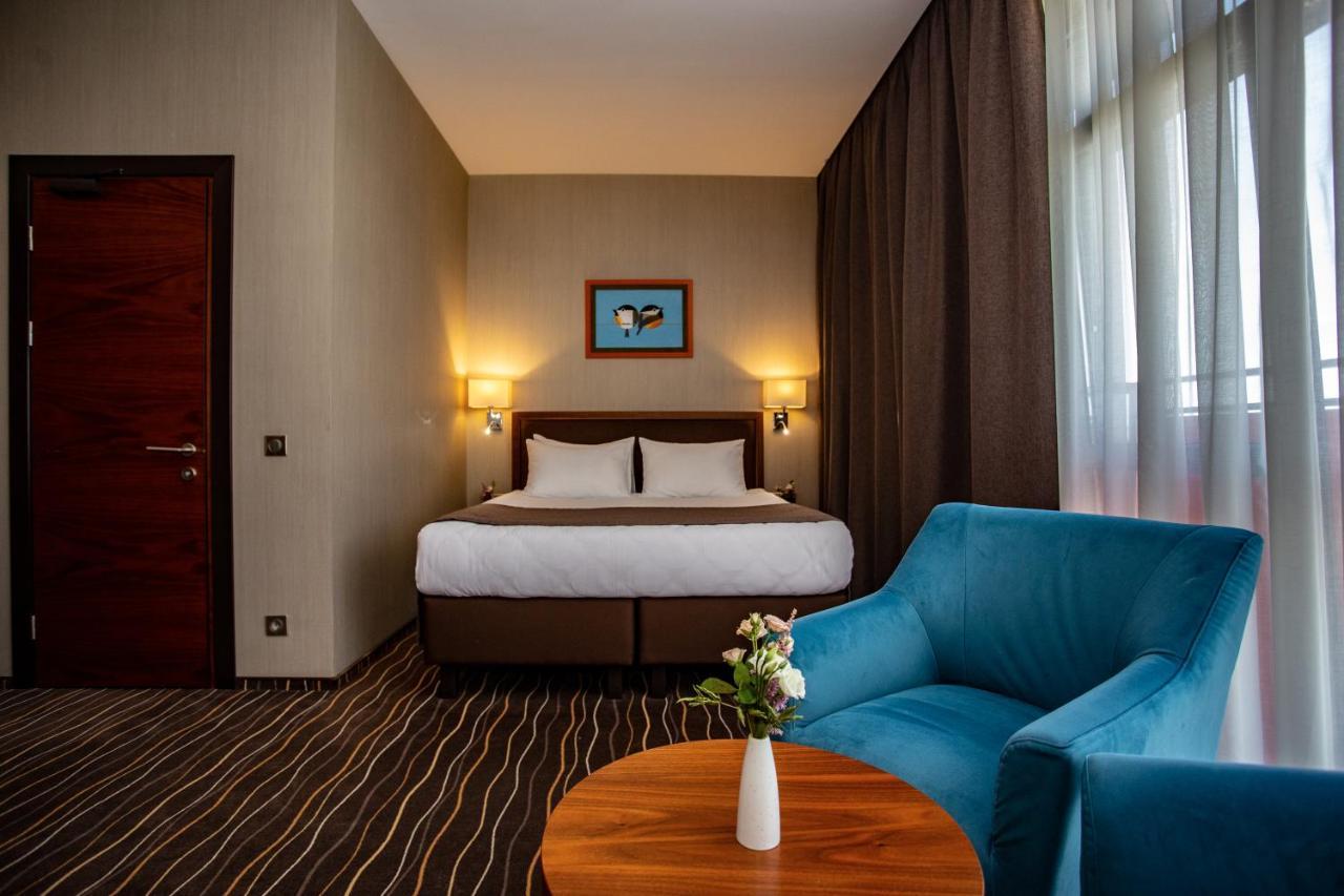 Taurus Hotel 4*